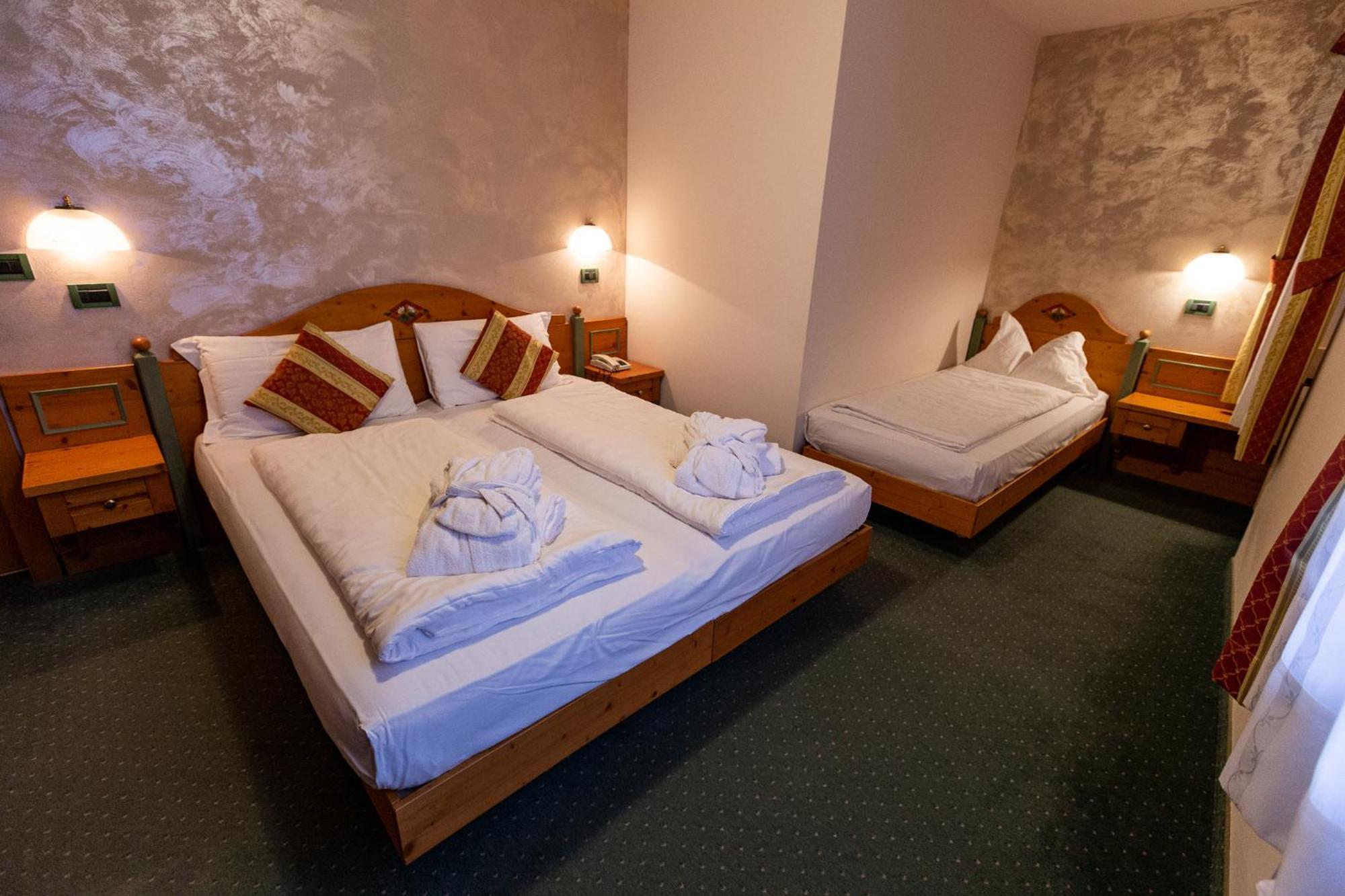 Rumo Alpen Garten Hotel Margherita מראה חיצוני תמונה
